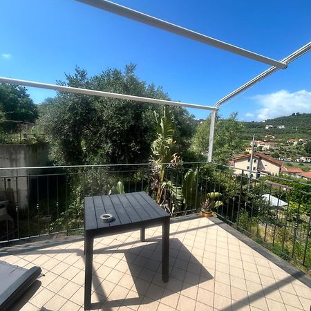 Holiday Home Delo Imperia Buitenkant foto